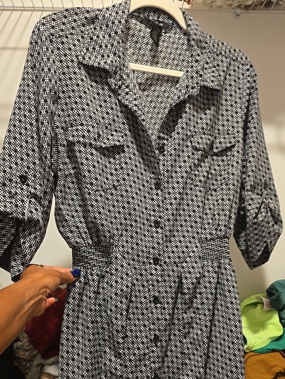 Black & White Geometric Button-Front Shirt Dress